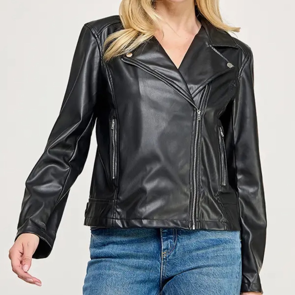 Chic Black Faux Leather Jacket